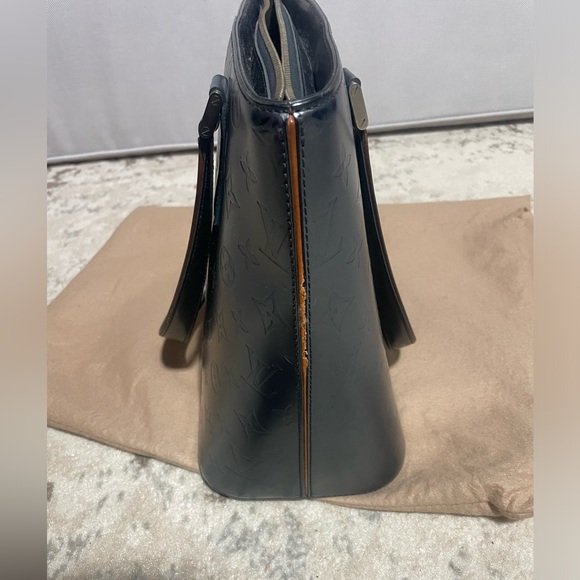 Like new blue marine authentic LV bag - Picture 5 of 7